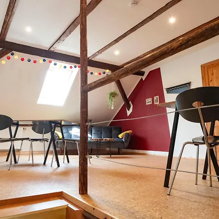 Хостел Hinterland Курорт-Ратен